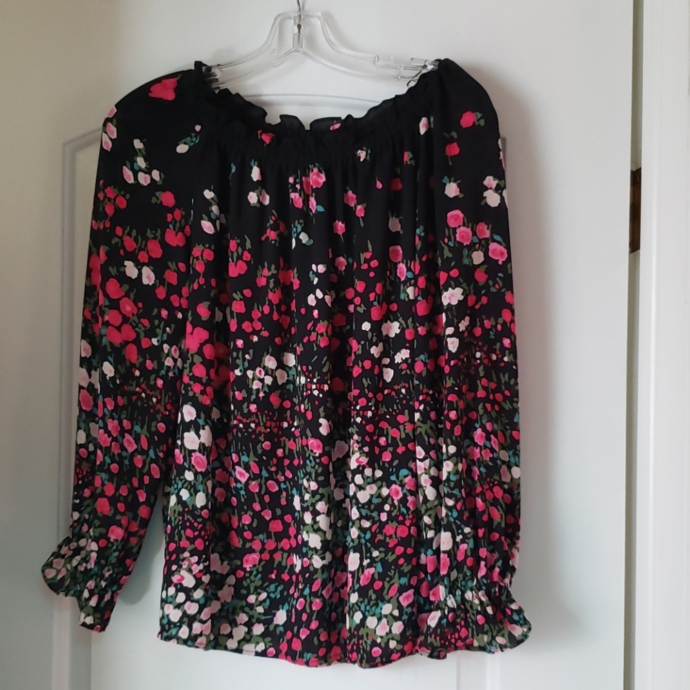 👚 Talbots Off Shoulder Blouse